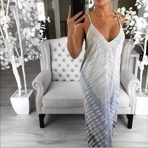 NWT, never worn. Azura Dress from @itselaine